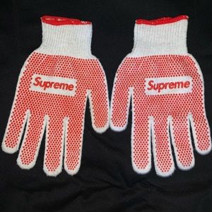 Supreme Gloves